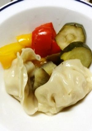 夏野菜と一緒に☆ヘルシー蒸し餃子♪-レシピのメイン写真
