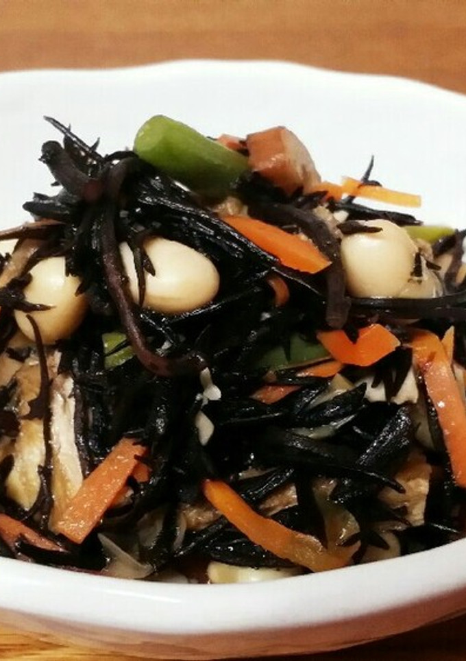 出汁がきいてる♪ひじきと大豆の煮物-レシピのメイン写真