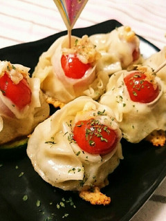 餃子の王将】ズッキーニにのせちゃいました-レシピのメイン写真