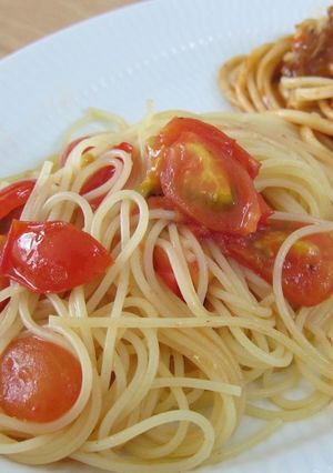 レモン風味のトマトパスタ-レシピのメイン写真