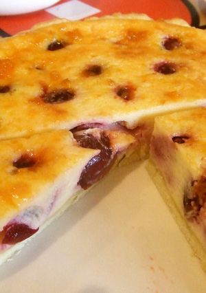 チェリー入の美味しいチーズケーキ！簡単！-レシピのメイン写真