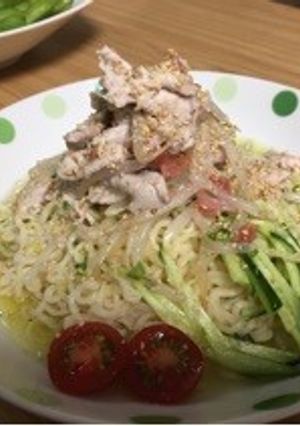 梅豚しゃぶもやしの冷やし塩ラーメン-レシピのメイン写真