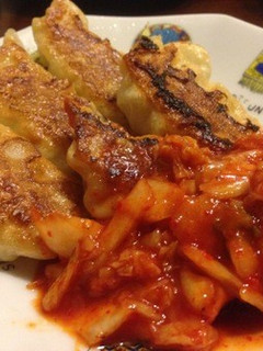 キムチソースで餃子♪-レシピのメイン写真