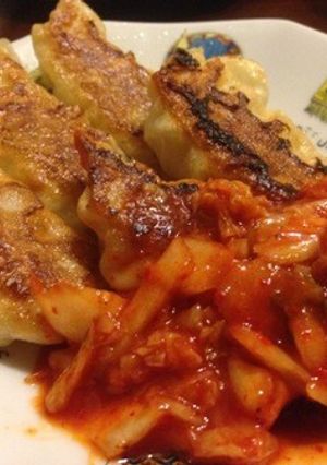 キムチソースで餃子♪-レシピのメイン写真