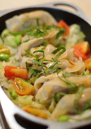 野菜と一緒に蒸すヘルシー餃子-レシピのメイン写真