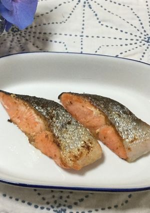 塩シャケのバター焼き-レシピのメイン写真