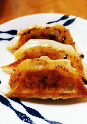 味噌が決めて♪ホットプレートで手作り餃子-レシピのメイン写真