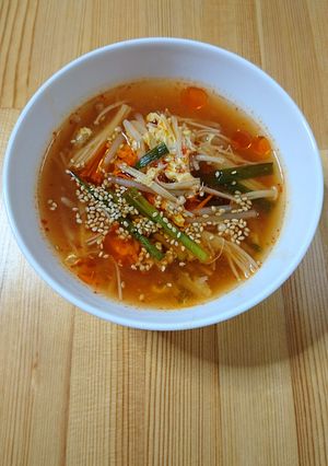 激辛❣❣酸辣湯❣肉無し❣材料少なめ-レシピのメイン写真