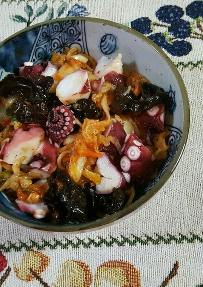 たこ、キクラゲ、きりぼしのキムチ合え-レシピのメイン写真