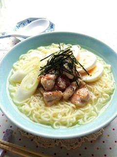 ねぎ塩チキンのせ☆あっさり塩ラーメン-レシピのメイン写真