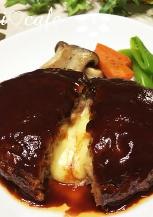 ベーコンで旨味UPポテグラinハンバーグ-レシピのメイン写真