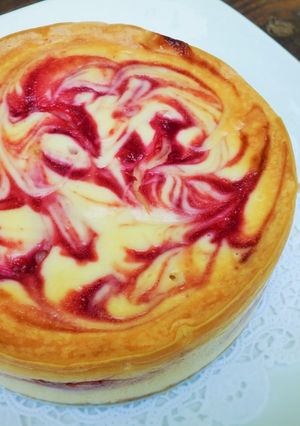ラズベリーとホワイトチョコのチーズケーキ-レシピのメイン写真