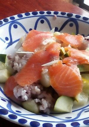 サーモンとピクルスのさっぱり丼-レシピのメイン写真