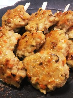 食感UP!残った鶏団子が甘辛つくねに♪-レシピのメイン写真