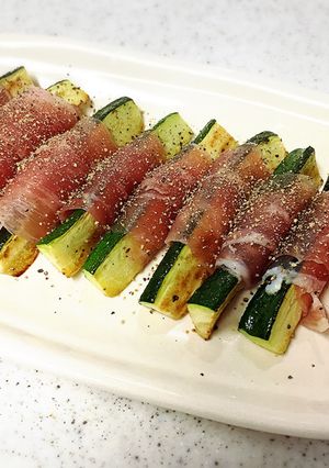 おつまみに♪ズッキーニの生ハム巻き-レシピのメイン写真