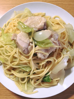 キャベツとチキンのめんつゆパスタ-レシピのメイン写真