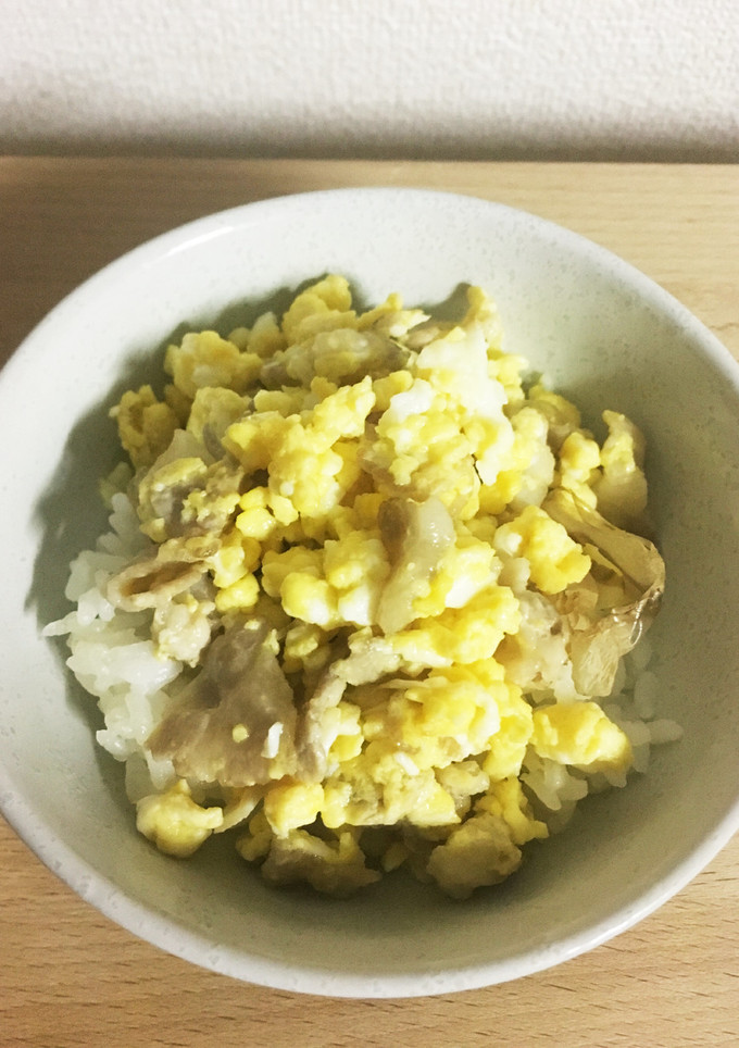 にゃんこと一緒に、豚たま丼-レシピのメイン写真