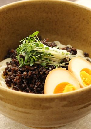 【そうめん】汁なし黒ゴマ担々麺【素麺】-レシピのメイン写真