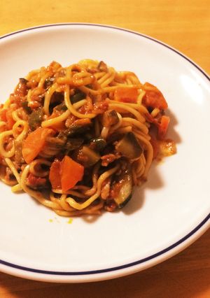 焼きそば麺とラタトゥイユでランチ！-レシピのメイン写真
