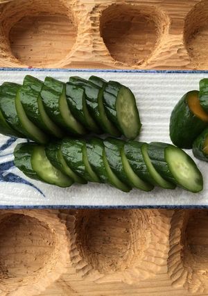 簡単。一晩でにんにく醤油のきゅうり浅漬け-レシピのメイン写真