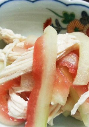 スイカの糠漬けと鶏胸肉和え-レシピのメイン写真