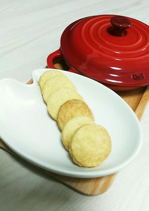 ラム酒香る♡絶品バターバニラクッキー-レシピのメイン写真