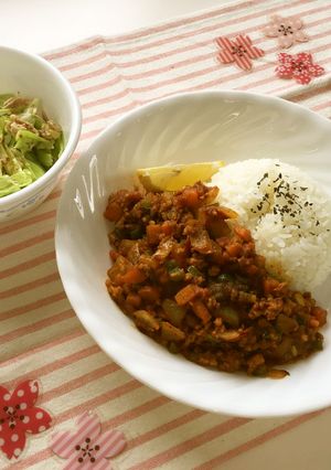 野菜たっぷりで減塩!ドライカレー-レシピのメイン写真