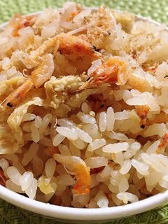 塩麹使って♪桜海老と生姜の炊き込みご飯-レシピのメイン写真