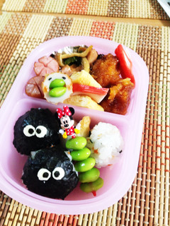 キャラ弁♡まっくろくろすけでておいでー♪-レシピのメイン写真