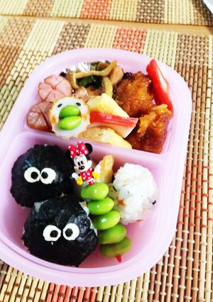 キャラ弁♡まっくろくろすけでておいでー♪-レシピのメイン写真