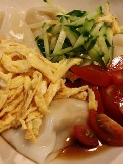 夏にピッタリ☆冷やし中華餃子-レシピのメイン写真