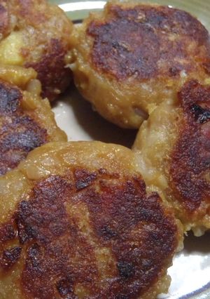 カレー味・タマネギ入り‥「ジャガイモ餅」-レシピのメイン写真