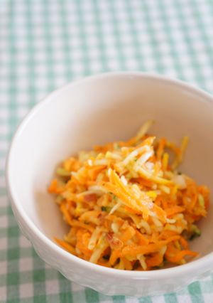にんじんとズッキーニの塩麹サラダ-レシピのメイン写真