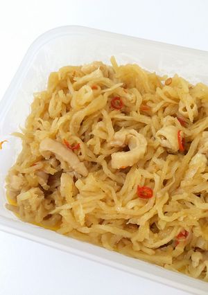 鶏皮と切り干し大根のピリ辛煮-レシピのメイン写真