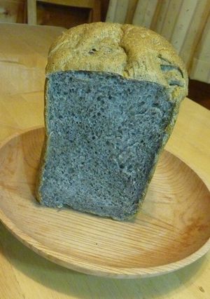 すりごまと昆布粉を加えた和風食パン-レシピのメイン写真