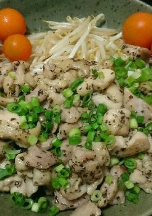 鶏肉のにんにくバジルオイル炒め-レシピのメイン写真