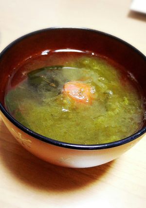 梅干しととろろ昆布のお吸い物-レシピのメイン写真