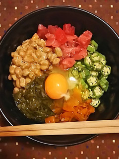 夏に栄養たっぷり爆弾丼-レシピのメイン写真