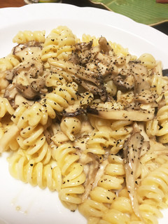 ガーリックきのこのクリームパスタ-レシピのメイン写真