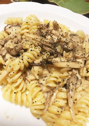ガーリックきのこのクリームパスタ-レシピのメイン写真