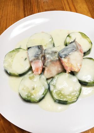 ズッキーニと鮭のクリーム煮-レシピのメイン写真