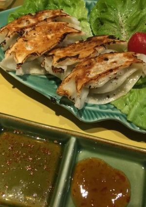 タレで楽しむ☆タイ風焼き餃子-レシピのメイン写真