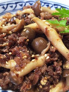 パパッと出来る!牛肉とシメジのしぐれ煮♫-レシピのメイン写真