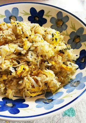 余ったワカメご飯をチャーハンに♪-レシピのメイン写真
