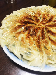 絶品♡酢&コショウで食べる餃子!!-レシピのメイン写真
