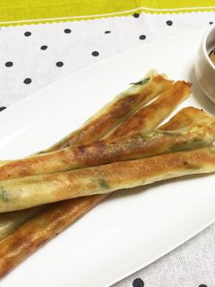 ネギだけ!おつまみ春巻きスティック-レシピのメイン写真