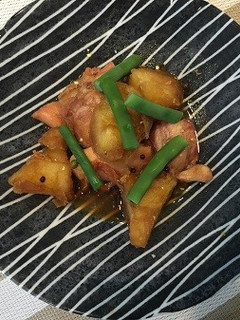 鶏肉と揚げじゃが芋の山椒風味煮-レシピのメイン写真