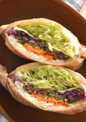 ご飯でわんぱくサンド、わんぱくおにぎらず-レシピのメイン写真
