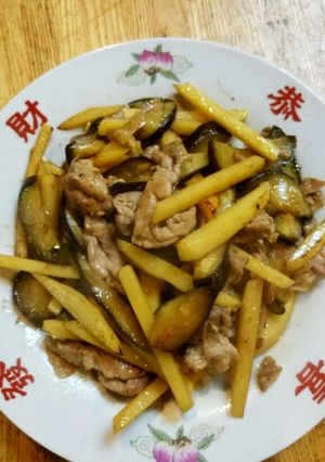 じゃがいもと茄子と豚肉のニンニク醤油炒め-レシピのメイン写真