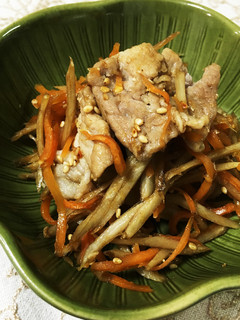 豚肉入り♡ごぼうとにんじんのきんぴら-レシピのメイン写真